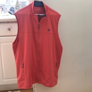 Vineyard Vines mens Large Salmon colored vest